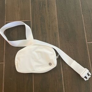 Lululemon white belt bag